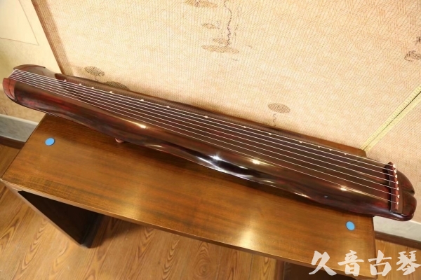 海东市●久音古琴  ●今日推荐  20230516【收藏级断纹蕉叶】